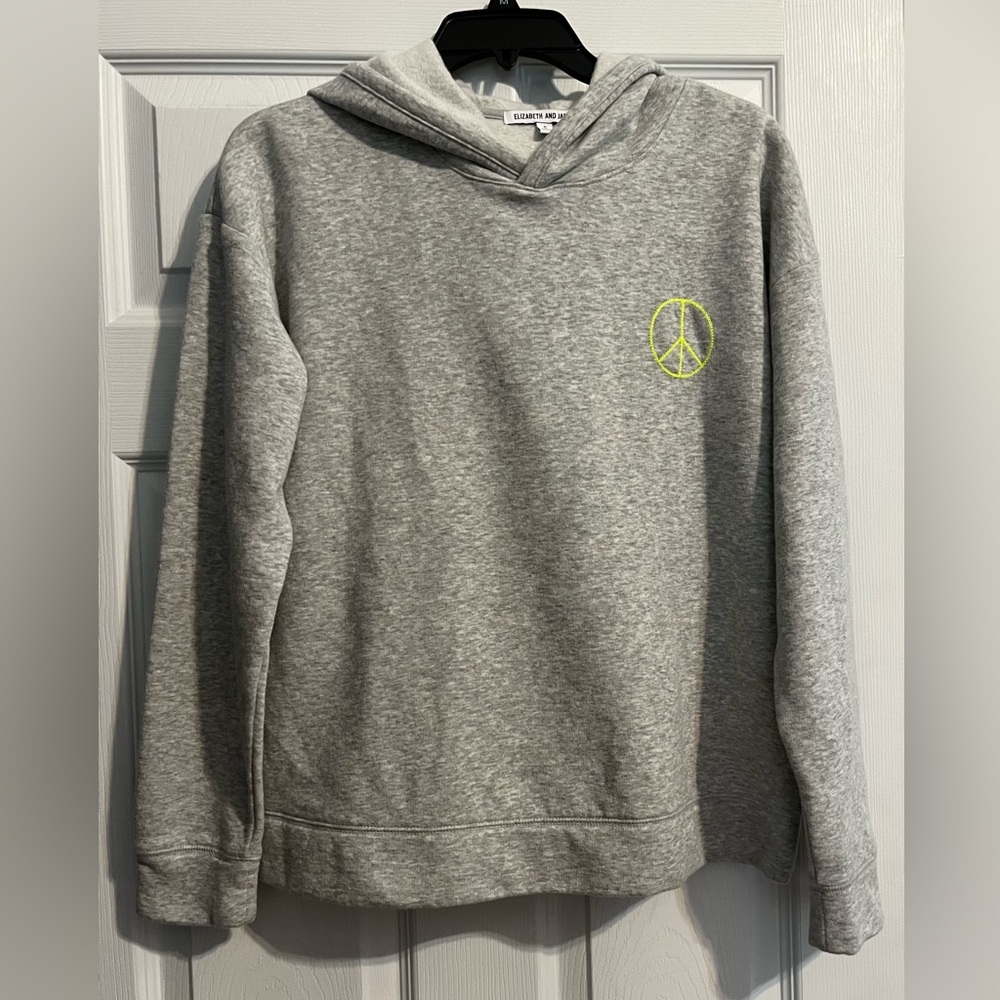 Juniors Sweatshirt w/ embroidered Peace sign